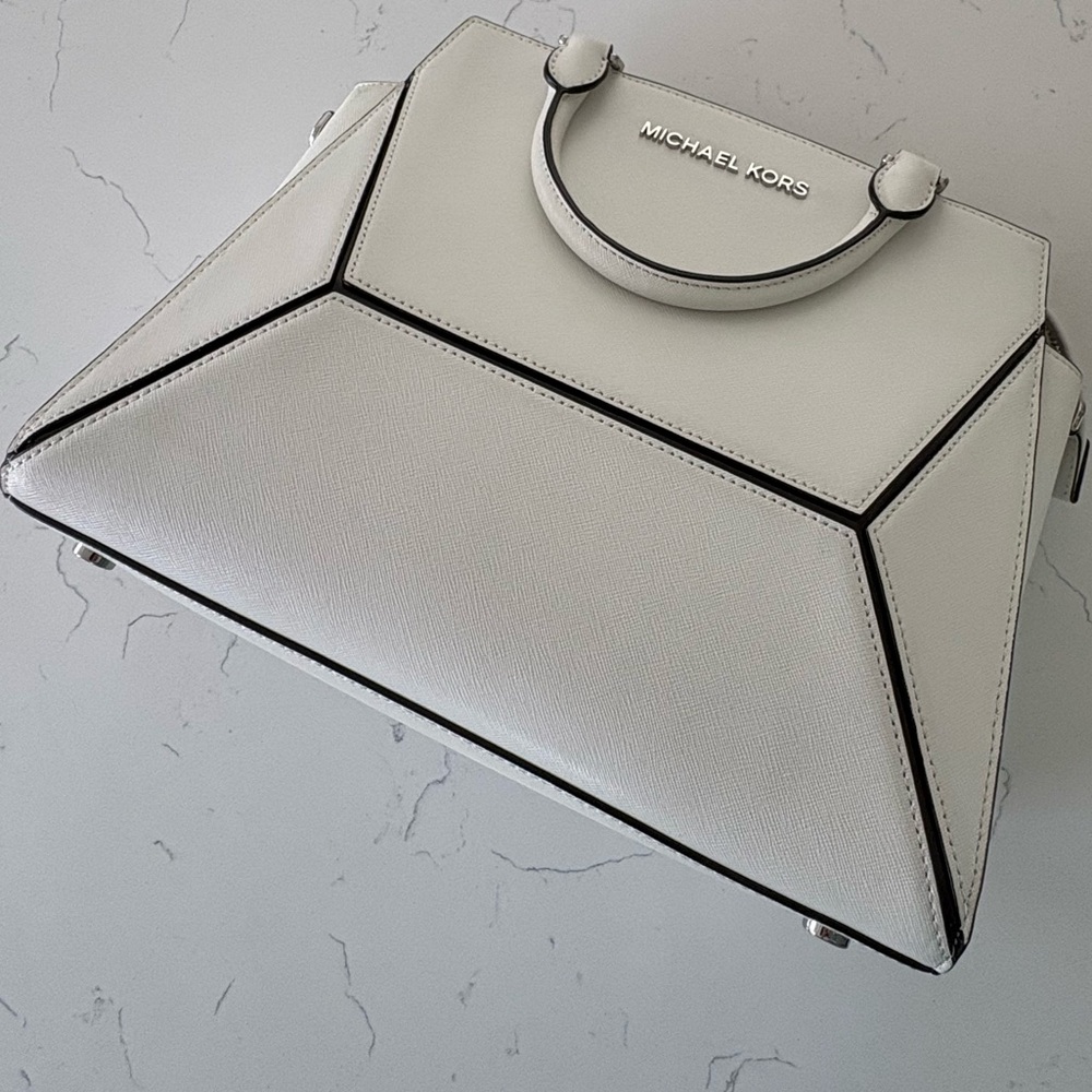 Michael Kors PRISM White Handbag LG